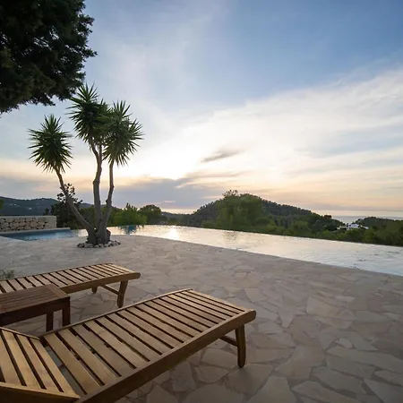 Pla Roig Con Vistas Al Mar Y La Puesta De Sol سانت جون دي لابريتجا
